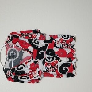 Simply Irresistible top,blouse,short sleeves, Vneck, size Large.